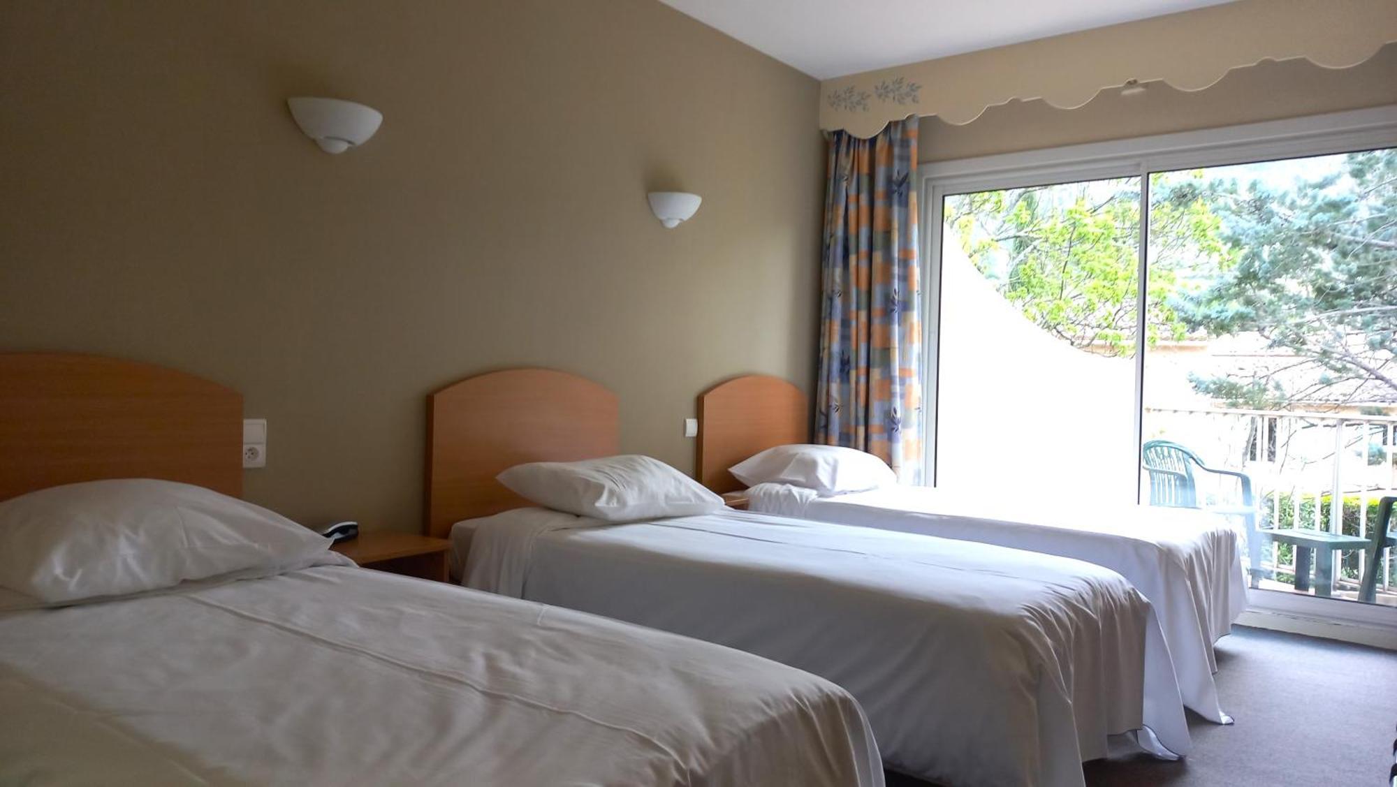 Hotel Sous L'Olivier ビュイ・レ・バロニ エクステリア 写真